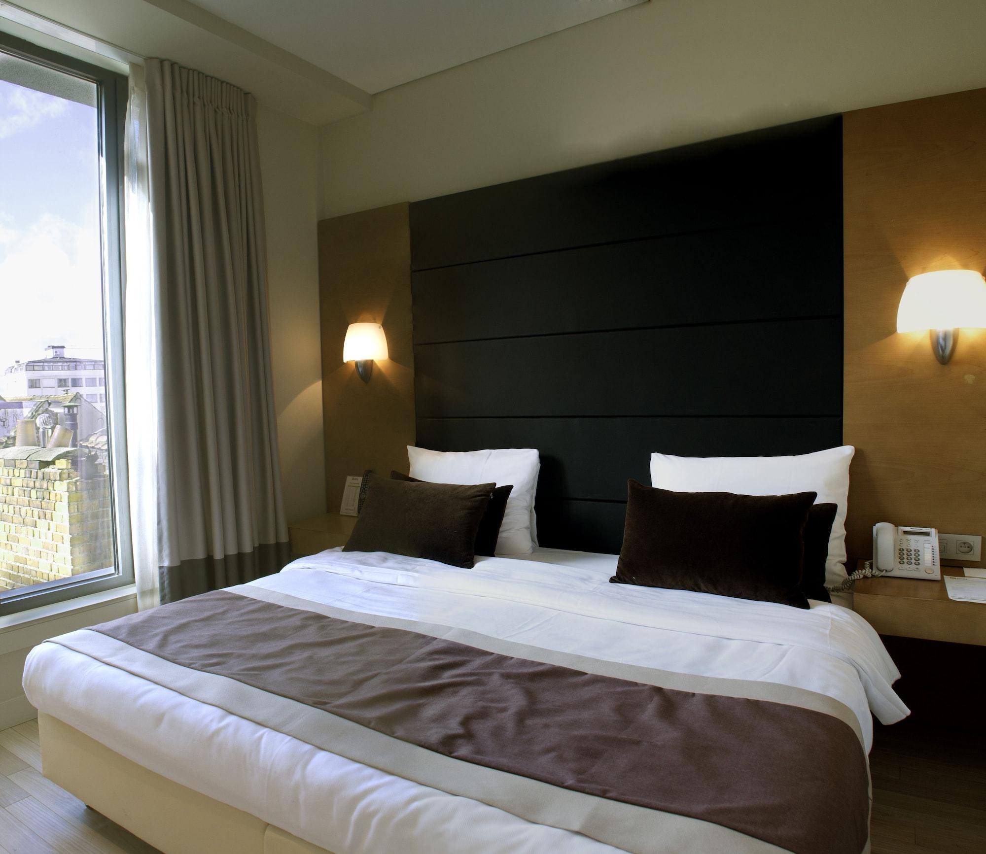 บี อพาร์โธเท็ล แกรนด์ เพลซ Aparthotel บรัสเซลส์ ภายนอก รูปภาพ