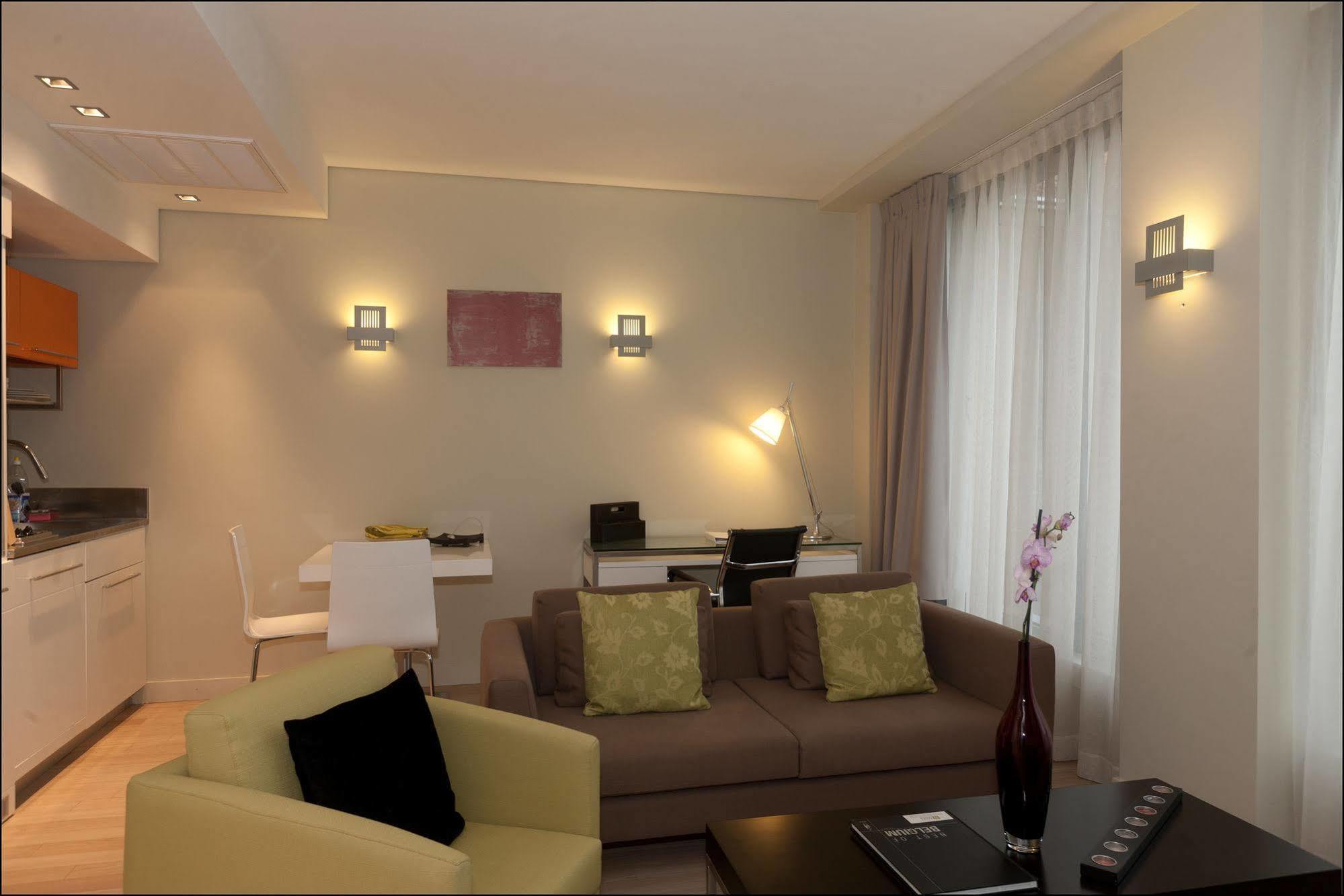 บี อพาร์โธเท็ล แกรนด์ เพลซ Aparthotel บรัสเซลส์ ภายนอก รูปภาพ